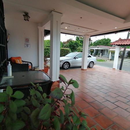 Hostal Compostela Inn David Exterior foto