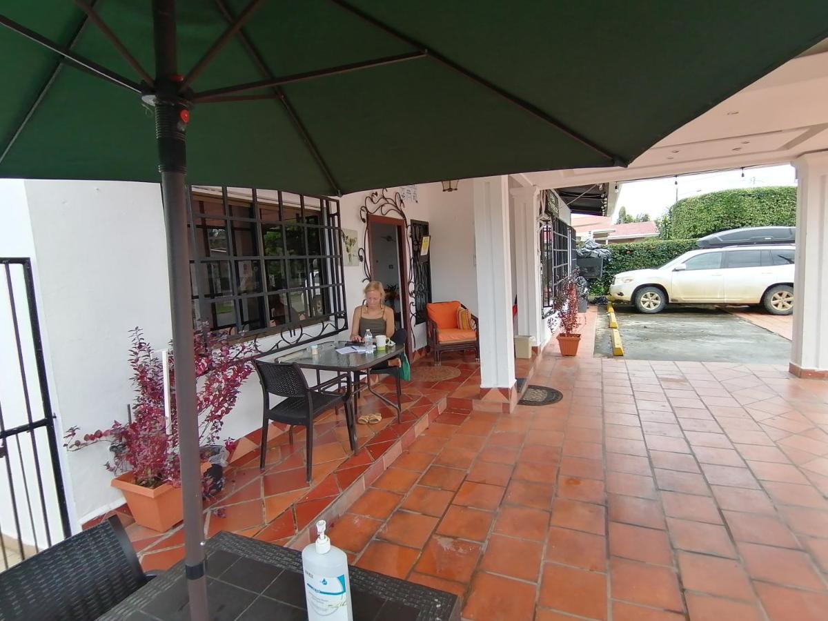 Hostal Compostela Inn David Exterior foto